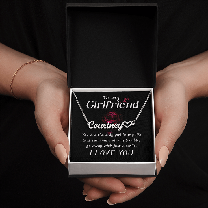 Personalized Name Necklace for Girlfriend – With Heart