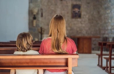 Why a Cross Necklace with a Message Card Makes the Perfect Birthday Gift for Your Son