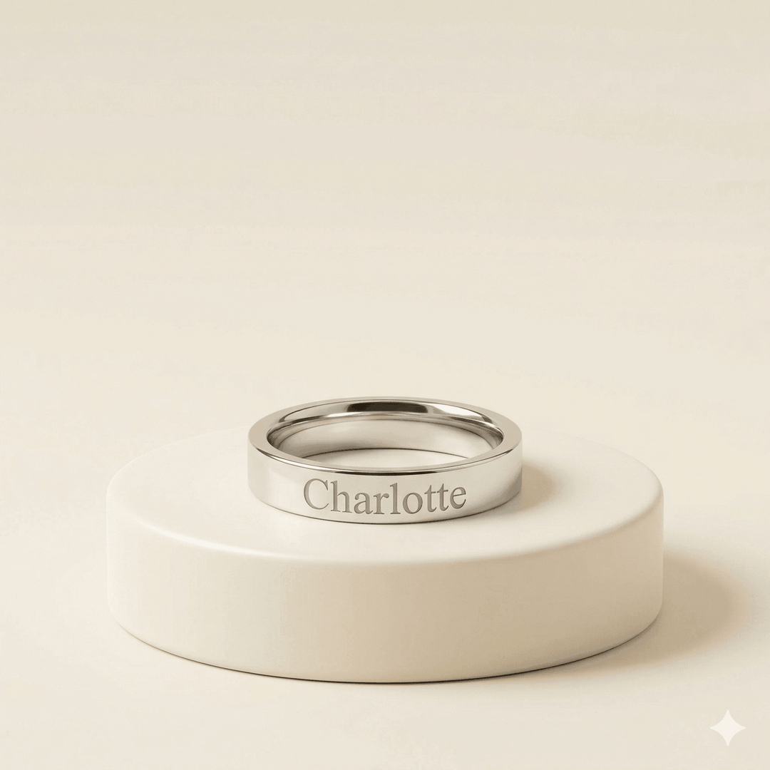 Engraved Ring for Mom – Personalized Keepsake Jewelry