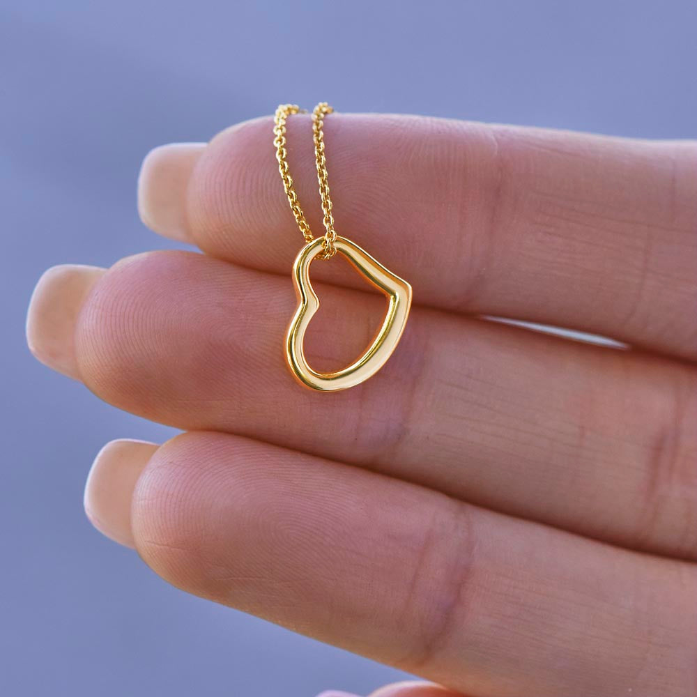 Minimalist Gold Heart Necklace – Elegant Jewelry for Women