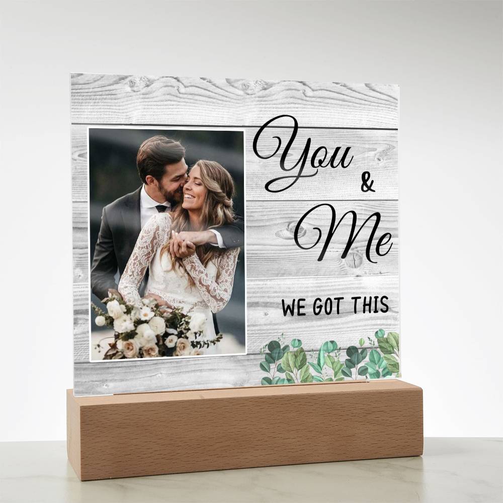 couple photo frame