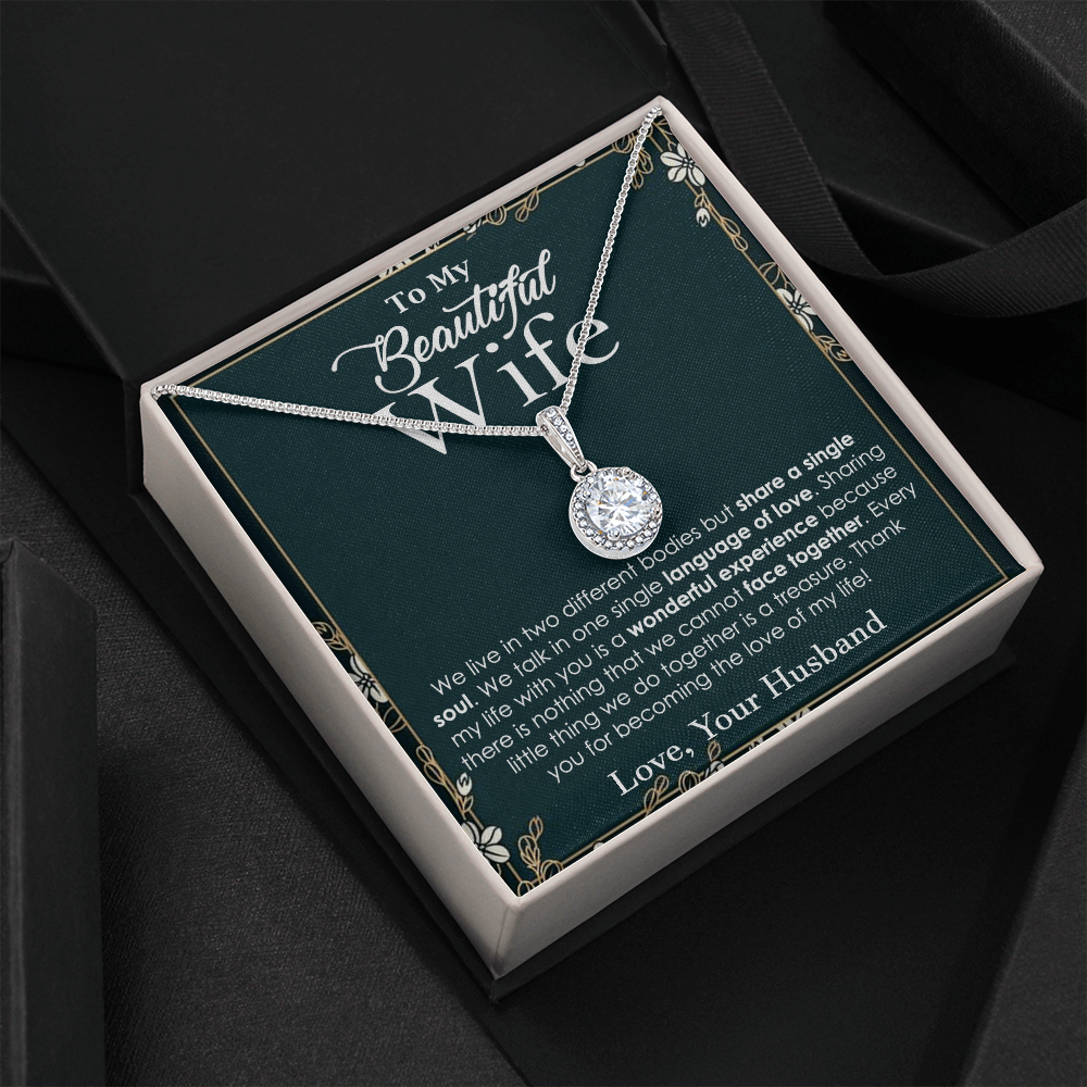 Elegant Soulmate Necklace for Beautiful Wife