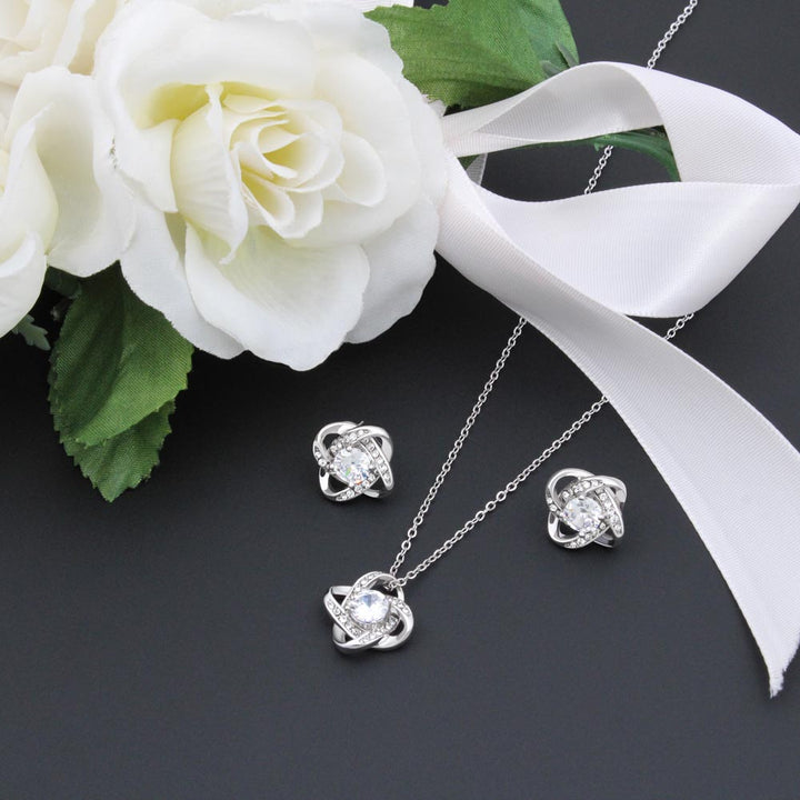 necklace set for daughter