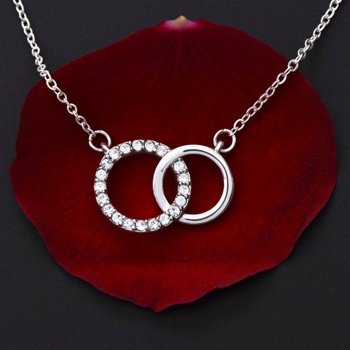 Graduation Interlocking Circles Necklace Gift for Daughter