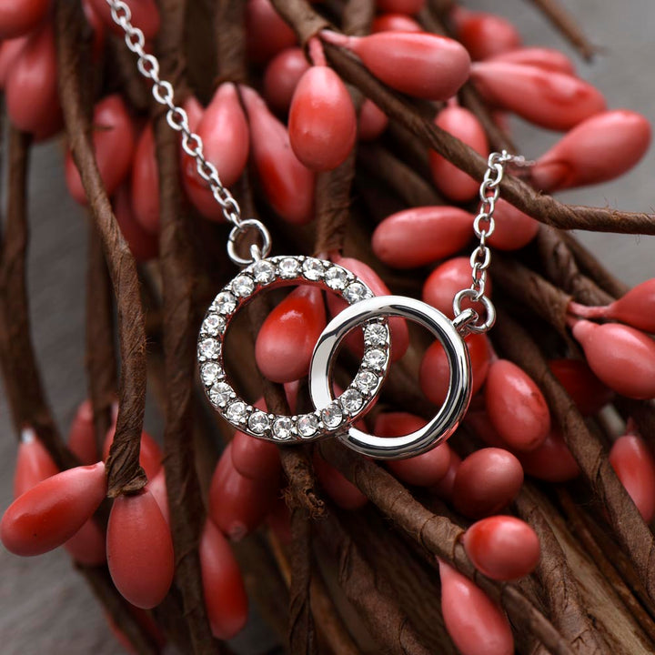Graduation Interlocking Circles Necklace Gift for Daughter