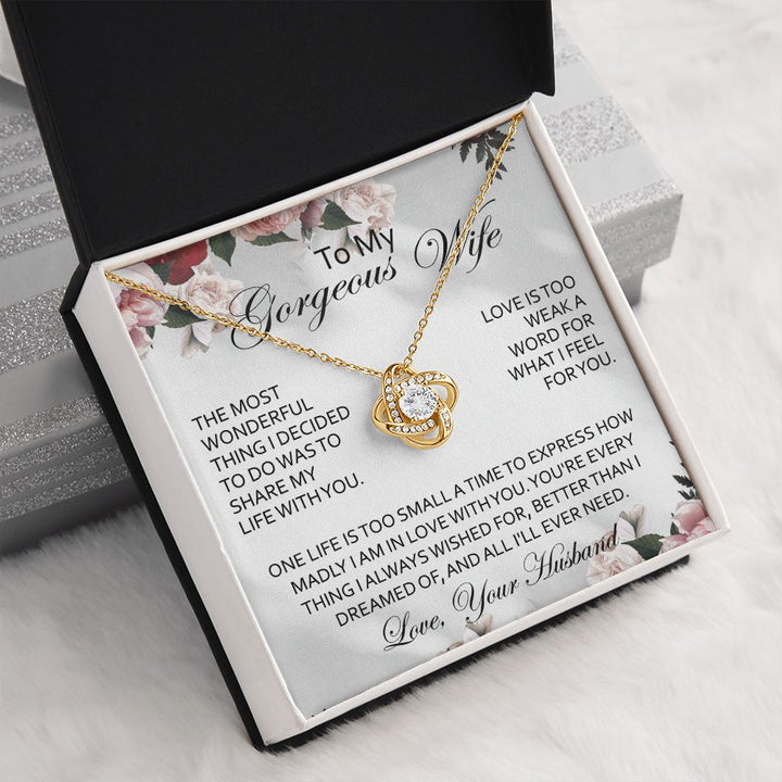 Romantic Necklace Gift for Gorgeous Wife