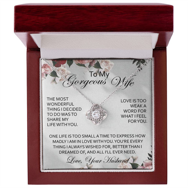Romantic Necklace Gift for Gorgeous Wife