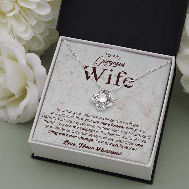 necklace for wife