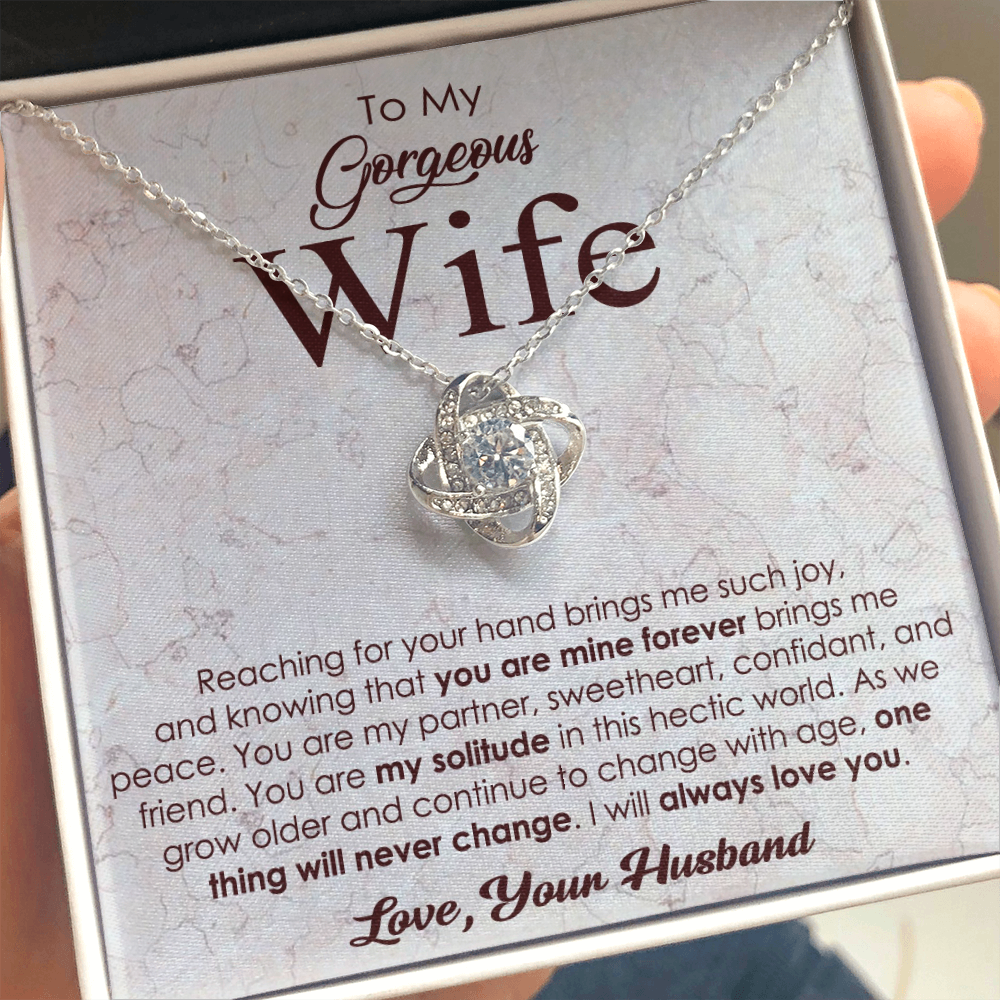 necklace for wife