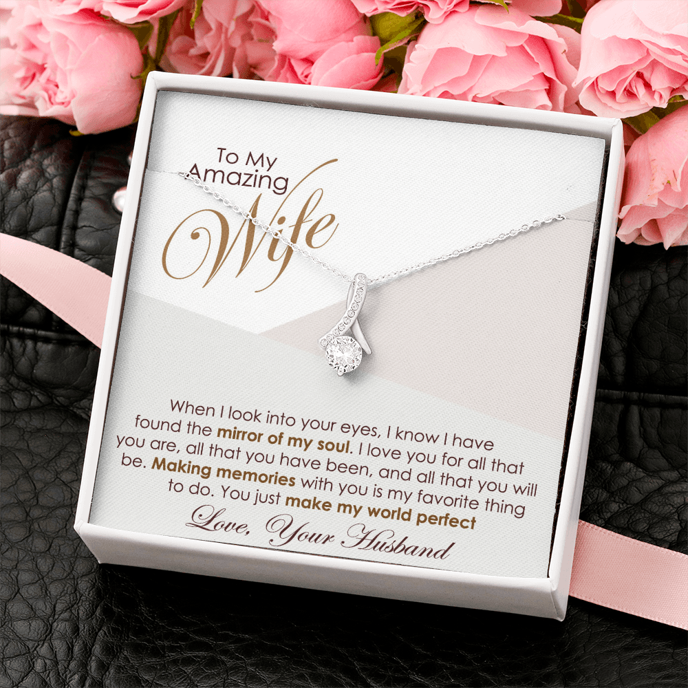 Romantic Necklace Gift for Amazing Wife