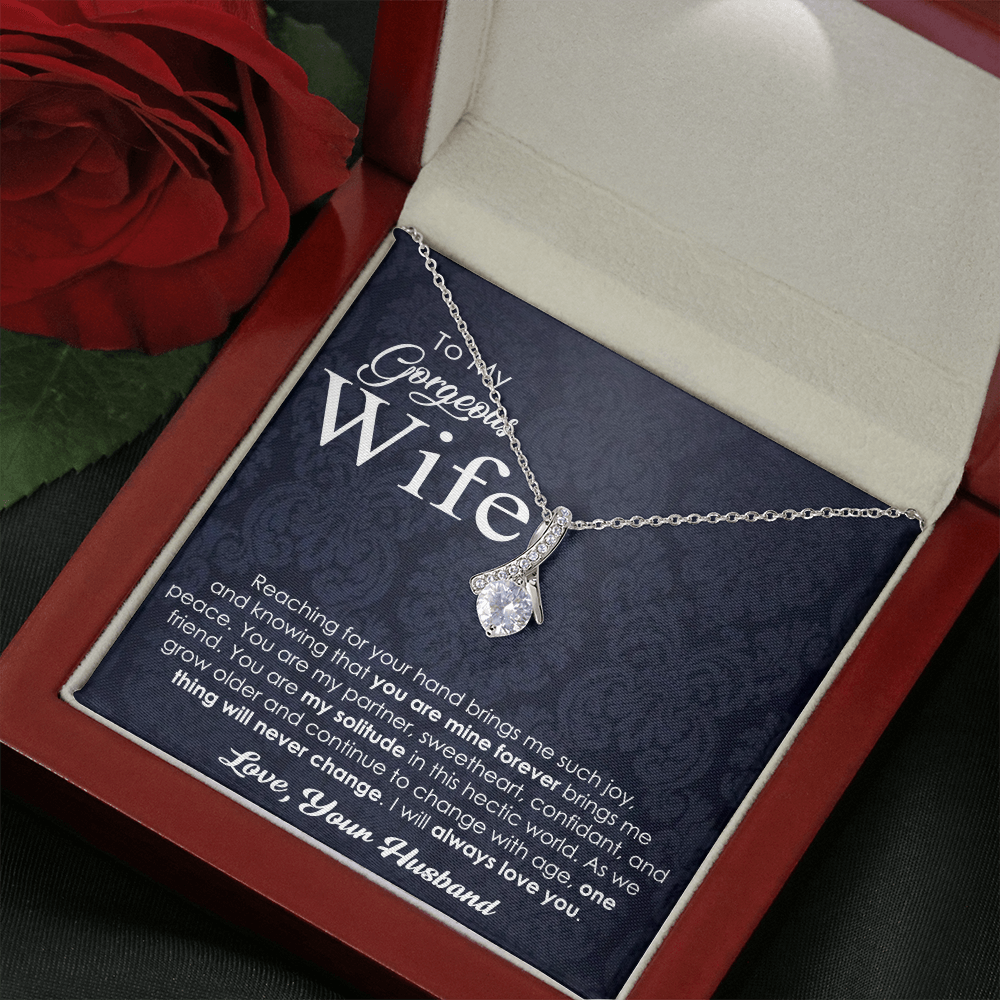 Gorgeous Wife Necklace Gift