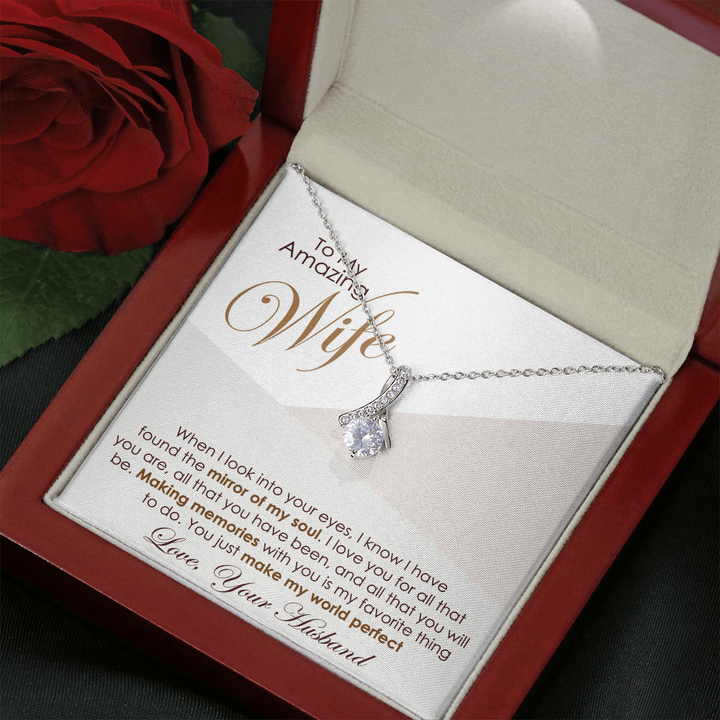 Romantic Necklace Gift for Amazing Wife