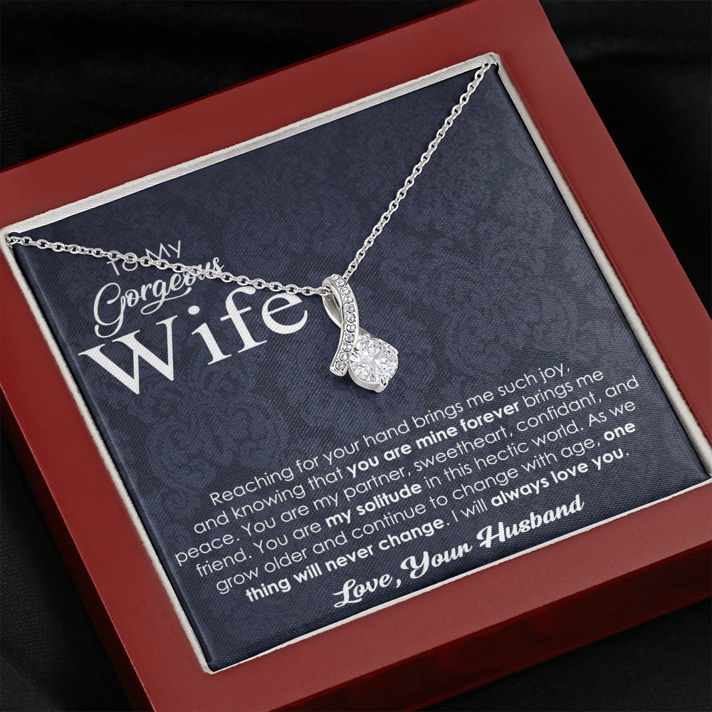 Gorgeous Wife Necklace Gift